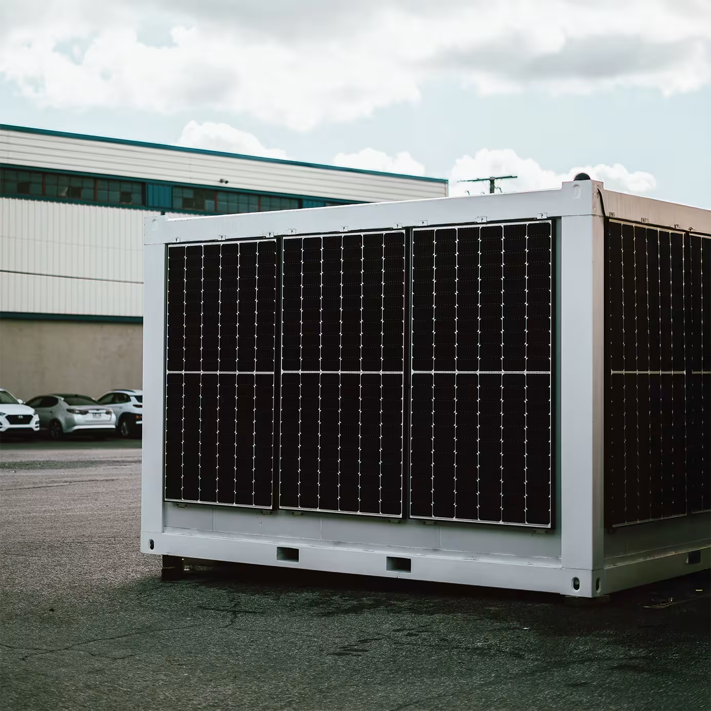 Li-Cube Power10 Solar-Ready Container System Base